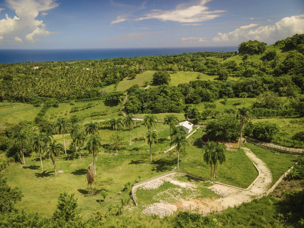 Small Farmhouse in Cabrera, DR